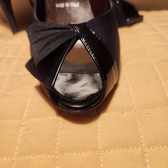 Bruno Magli Black Peep-Toe Heels - Picture 2 of 12